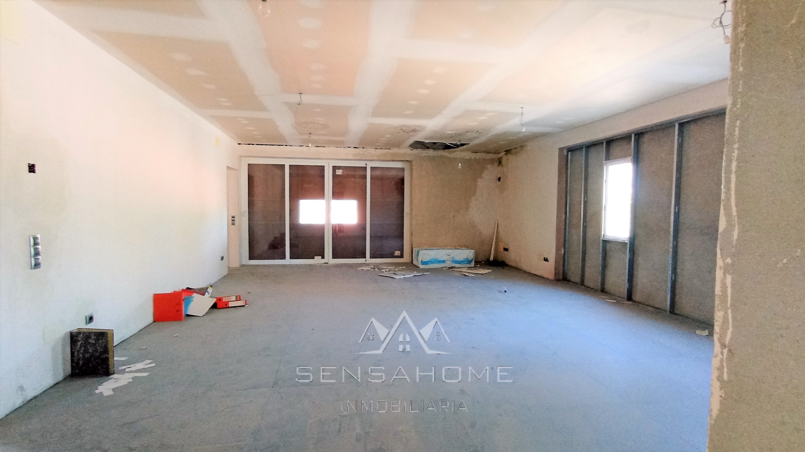 HABITACION1, Calle Salor, Sensahome