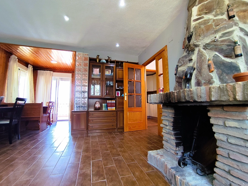 salon chimenea chalet sensahome