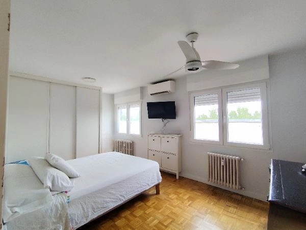 Dormitorio calle infantas sensahome inmobiliaria
